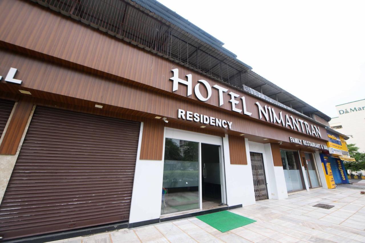 Nimantran Hotel Nova Bombaim Exterior foto