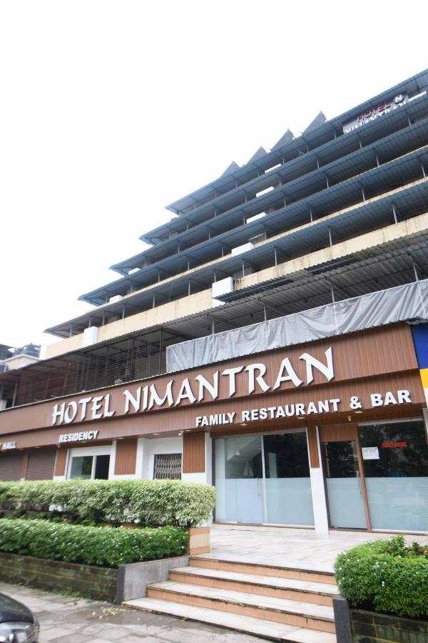 Nimantran Hotel Nova Bombaim Exterior foto